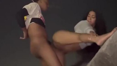 1 leg out her pants