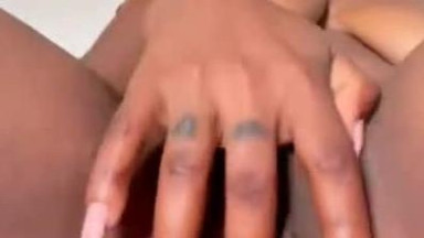 cream punani