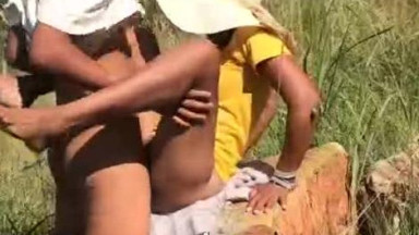 kuku e monate